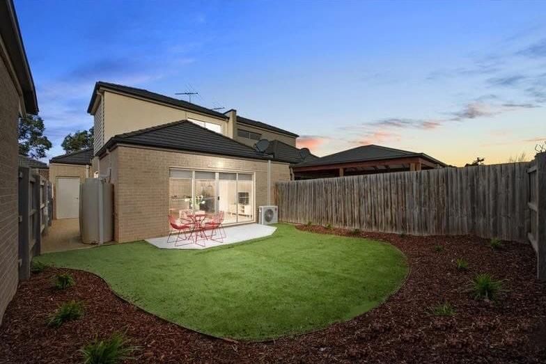 1/10 Annarosa Werribee, Melbourne, Melbourne 3030, 4 Bedrooms Bedrooms, ,3 BathroomsBathrooms,Residential Rent,For Rent,Annarosa Werribee,1005